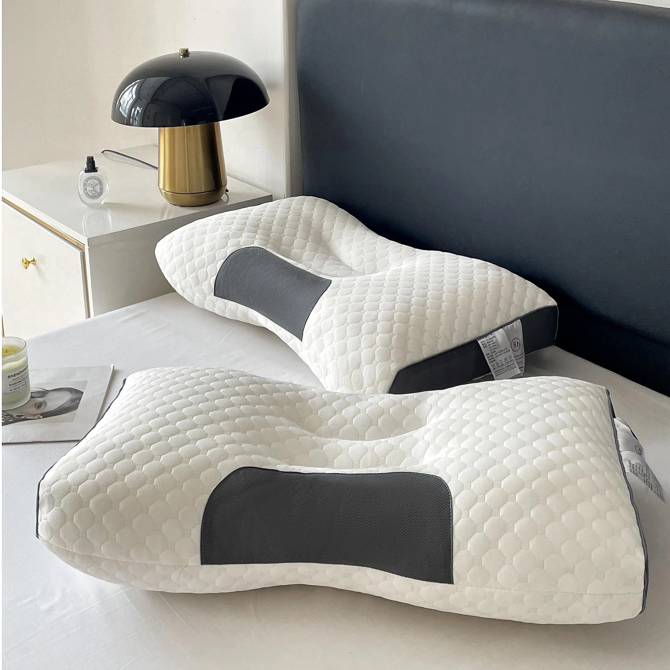 ClougHug Ergonomic knitted neck massage pillow